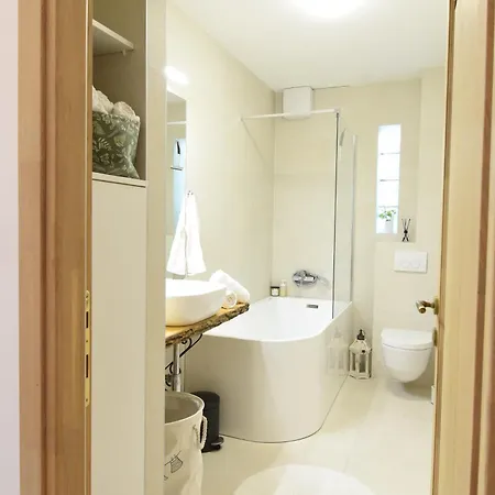 Apartamento Unique Retreat - Harmony With Private Pool Neoric